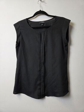 The Limited Black Pleated-Front Cap Sleeve Top